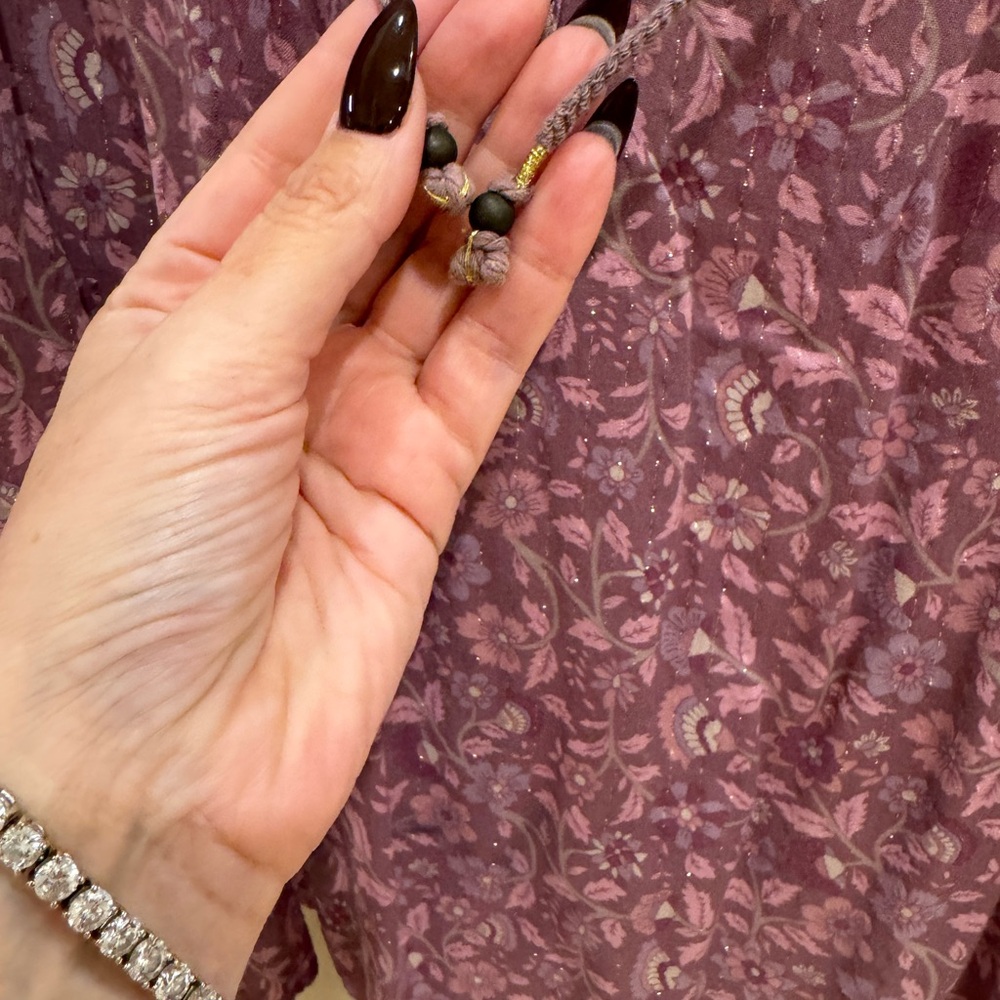Dahlia Blouse - Picture 3 of 5